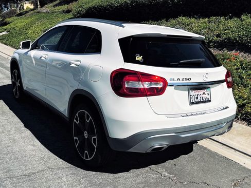 Used 2020 Mercedes-Benz GLA 250 image 8