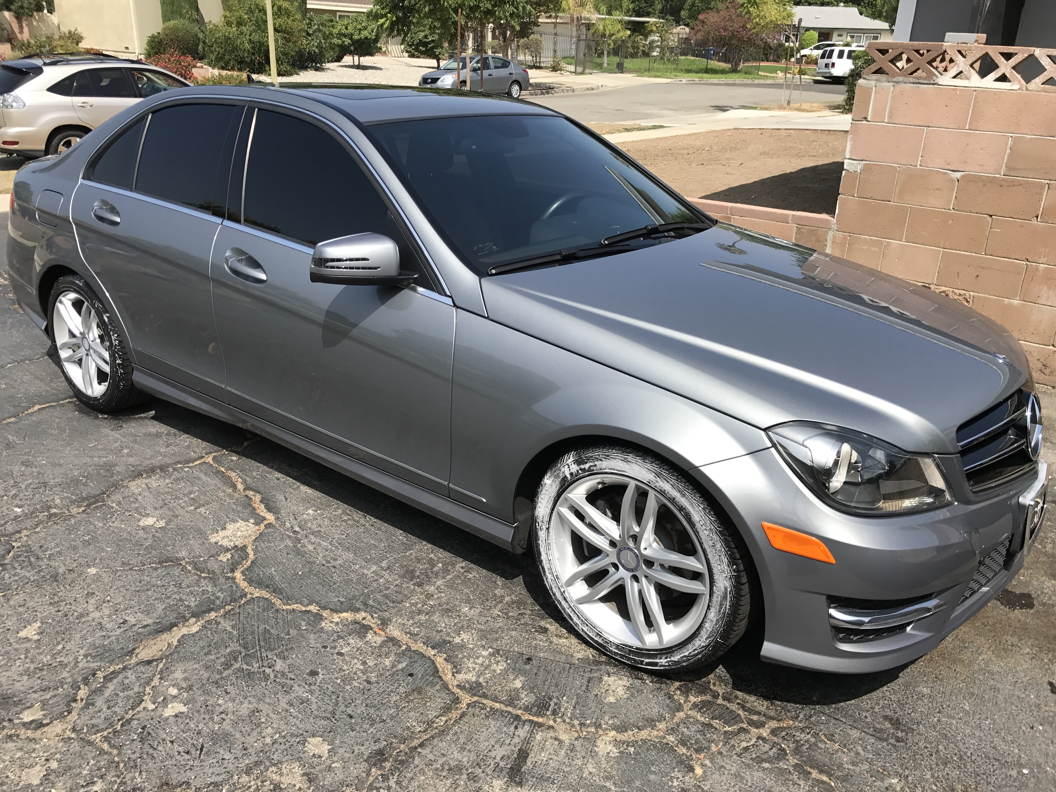 Used 2014 Mercedes-Benz C 250 Sedan image 3