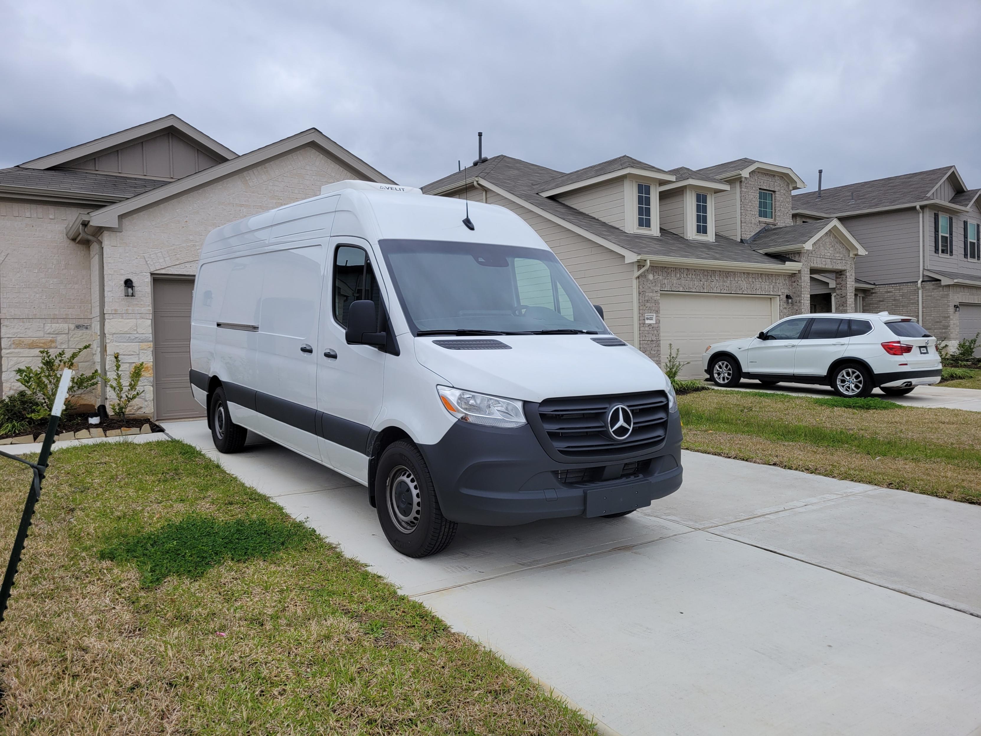 Used 2024 Mercedes-Benz Sprinter 2500 image 6
