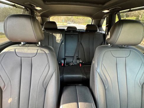 Used 2018 BMW X5 sDrive35i RWD image 14