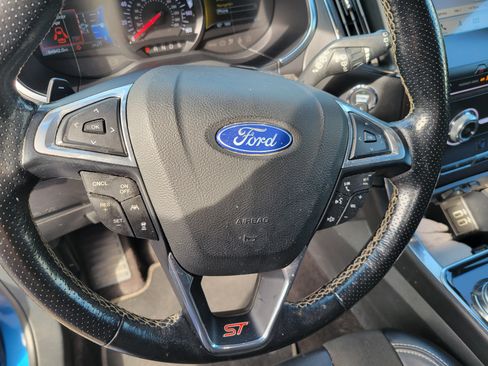 Used 2019 Ford Edge ST w/ Equipment Group 401A image 24