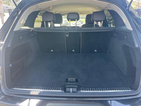 Used 2021 Mercedes-Benz GLC 300 image 12