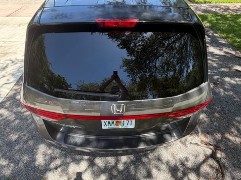 Used 2015 Honda Odyssey Touring image 9