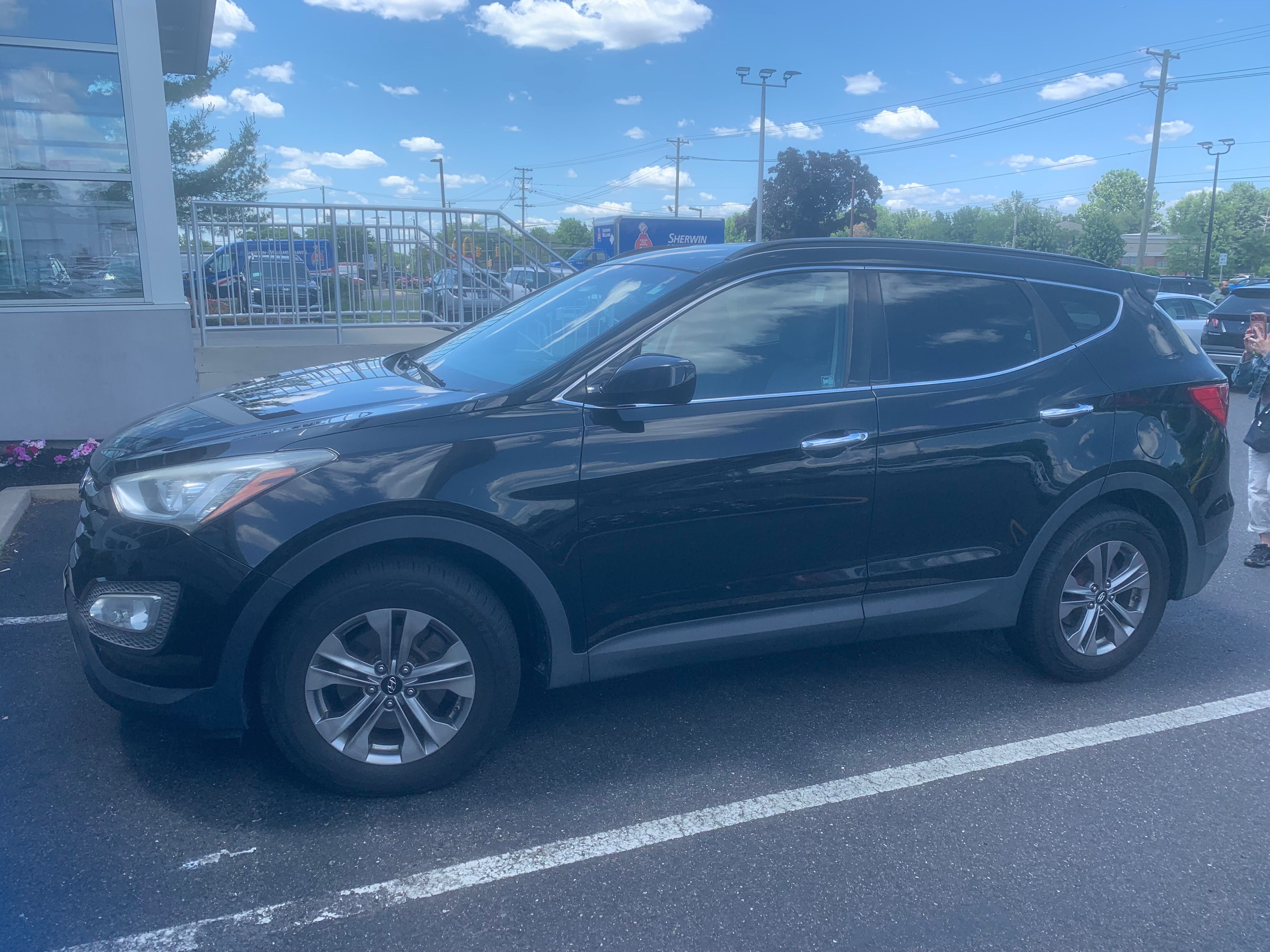 Used 2016 Hyundai Santa Fe Sport w/ Option Group 02 AWD/4WD image 10