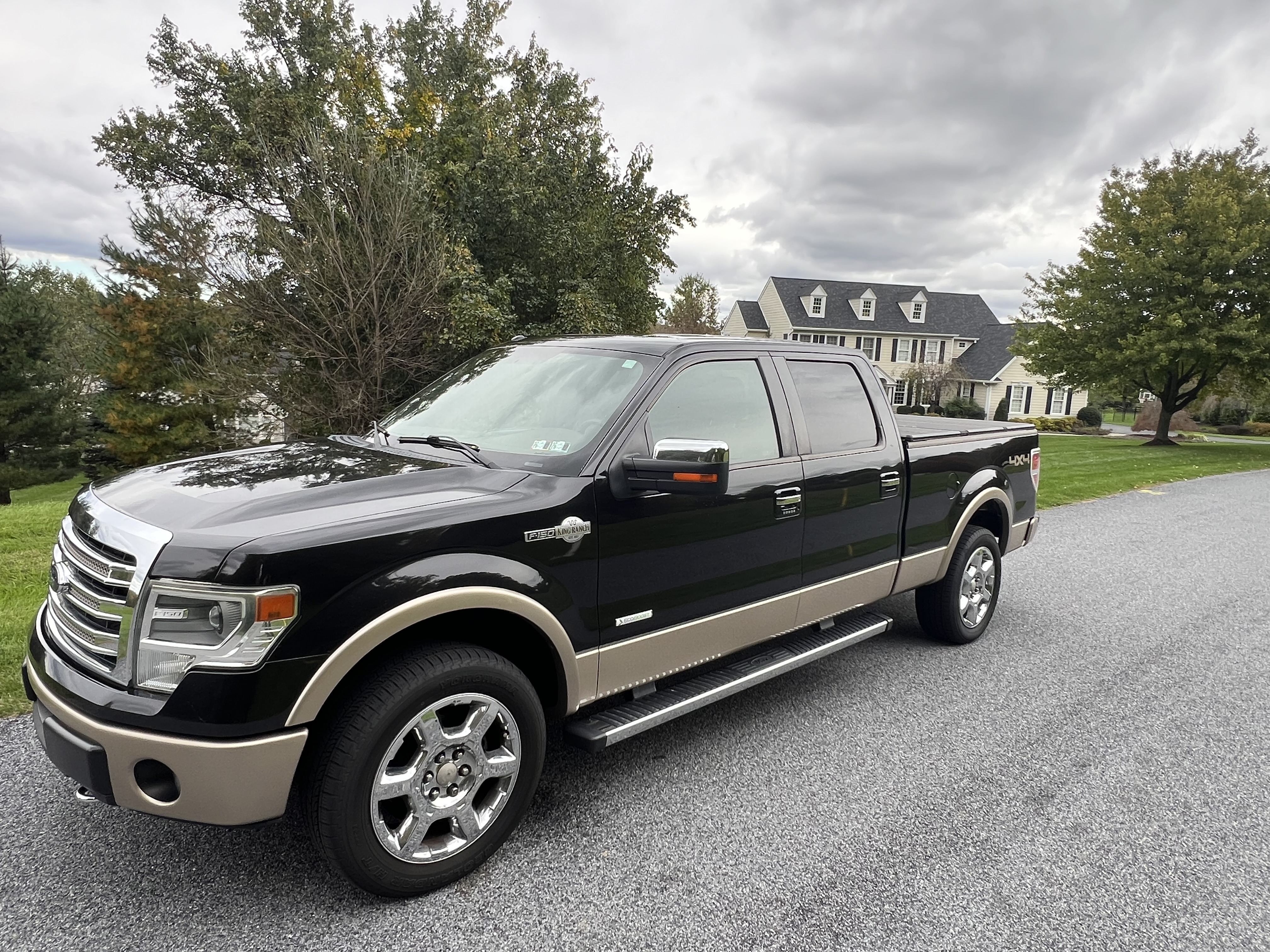 Used 2014 Ford F150 King Ranch w/ King Ranch Luxury Package AWD/4WD image 1