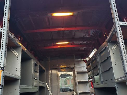 Used 2011 Mercedes-Benz Sprinter 2500 image 20