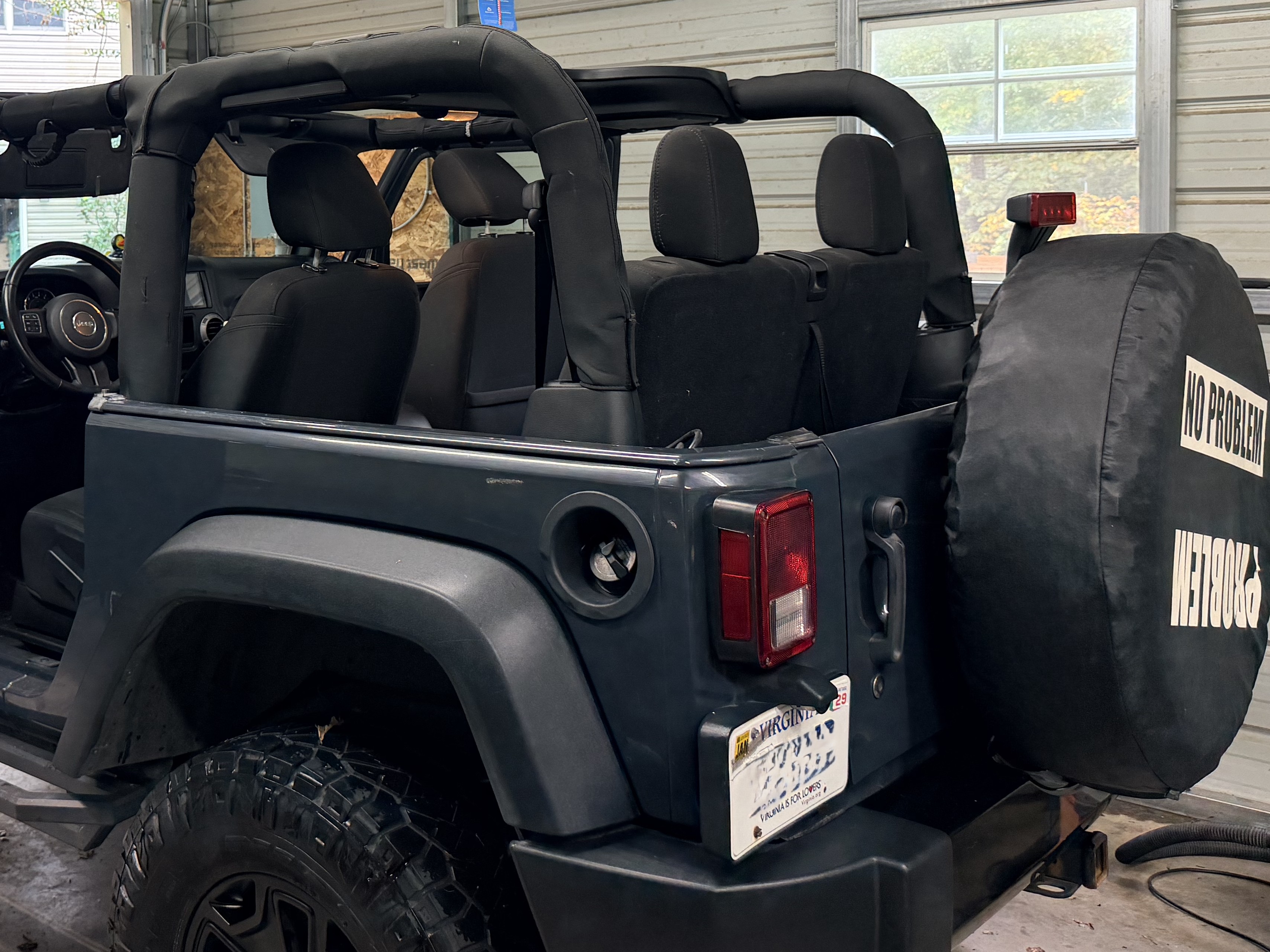 Used 2017 Jeep Wrangler Sport AWD/4WD image 8