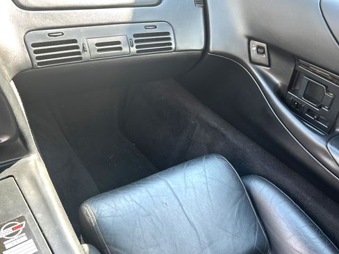 Used 1995 Chevrolet Corvette Coupe image 8