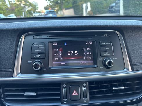 Used 2016 Kia Optima EX FWD image 32