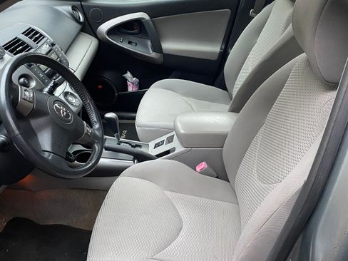 Used 2008 Toyota RAV4 Limited image 10