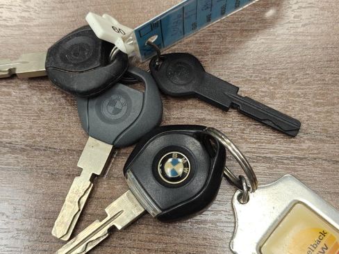 Used 1997 BMW M3 Coupe image 19