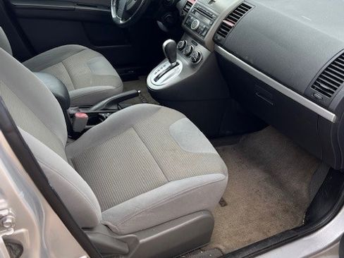 Used 2012 Nissan Sentra 2.0 SR w/ Convenience Pkg image 12