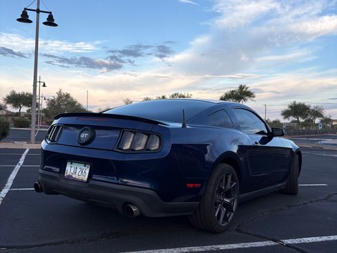 Used 2012 Ford Mustang GT RWD image 5