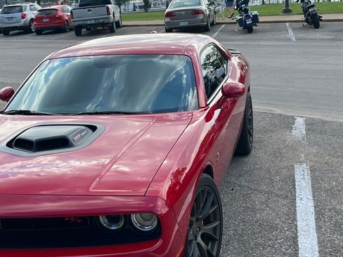 Used 2016 Dodge Challenger R/T Scat Pack image 13