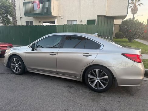 Used 2016 Subaru Legacy 2.5i Limited AWD/4WD image 5