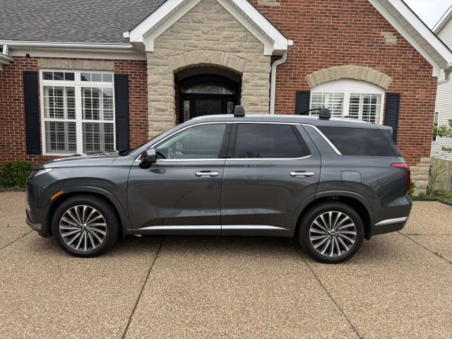 Used 2025 Hyundai Palisade Calligraphy AWD/4WD image 8