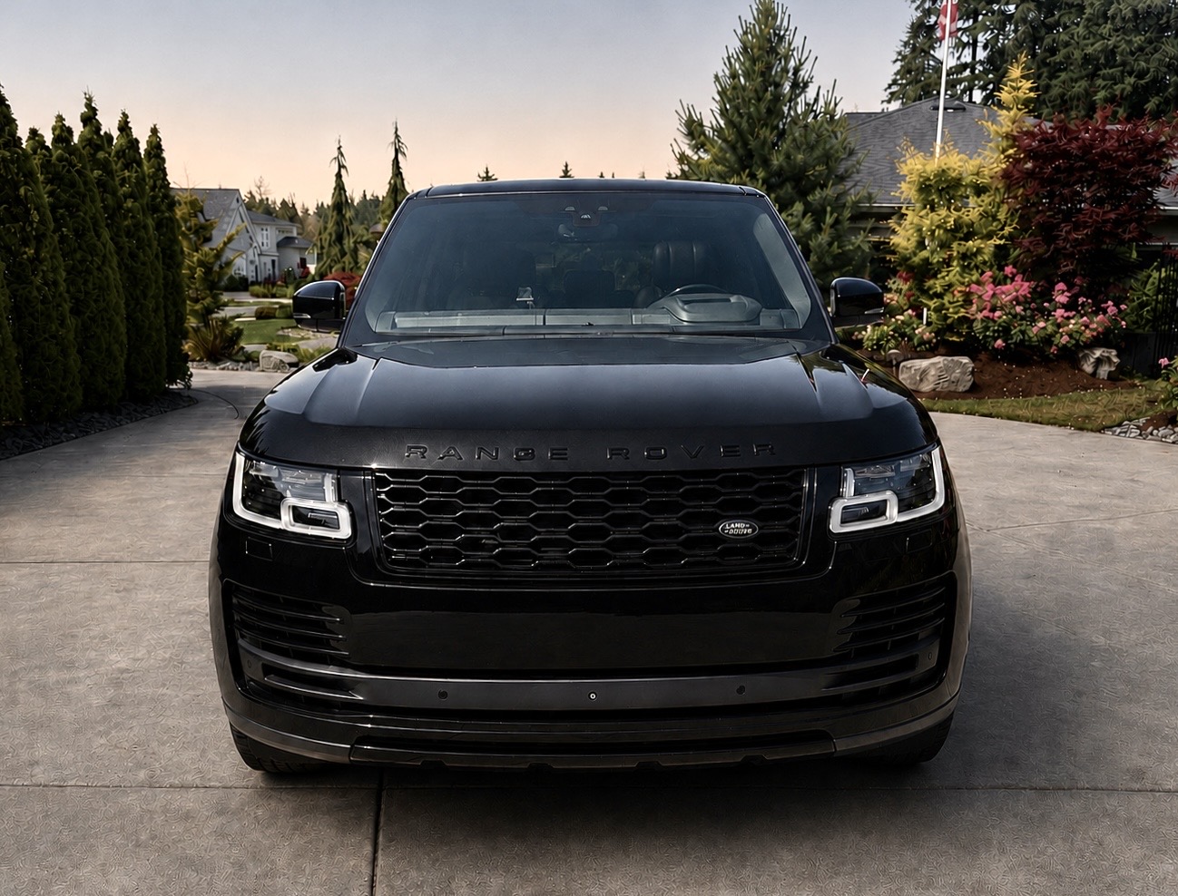 Used 2018 Land Rover Range Rover HSE AWD/4WD image 4