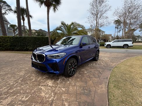 Used 2023 BMW X5 M w/ Executive Package image 2