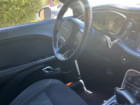 Used 2018 Dodge Challenger R/T RWD image 11
