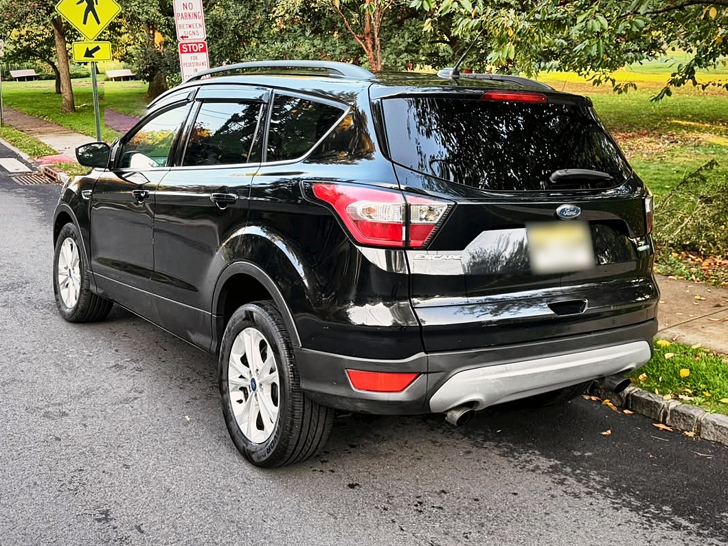 Used 2018 Ford Escape SE AWD/4WD image 6