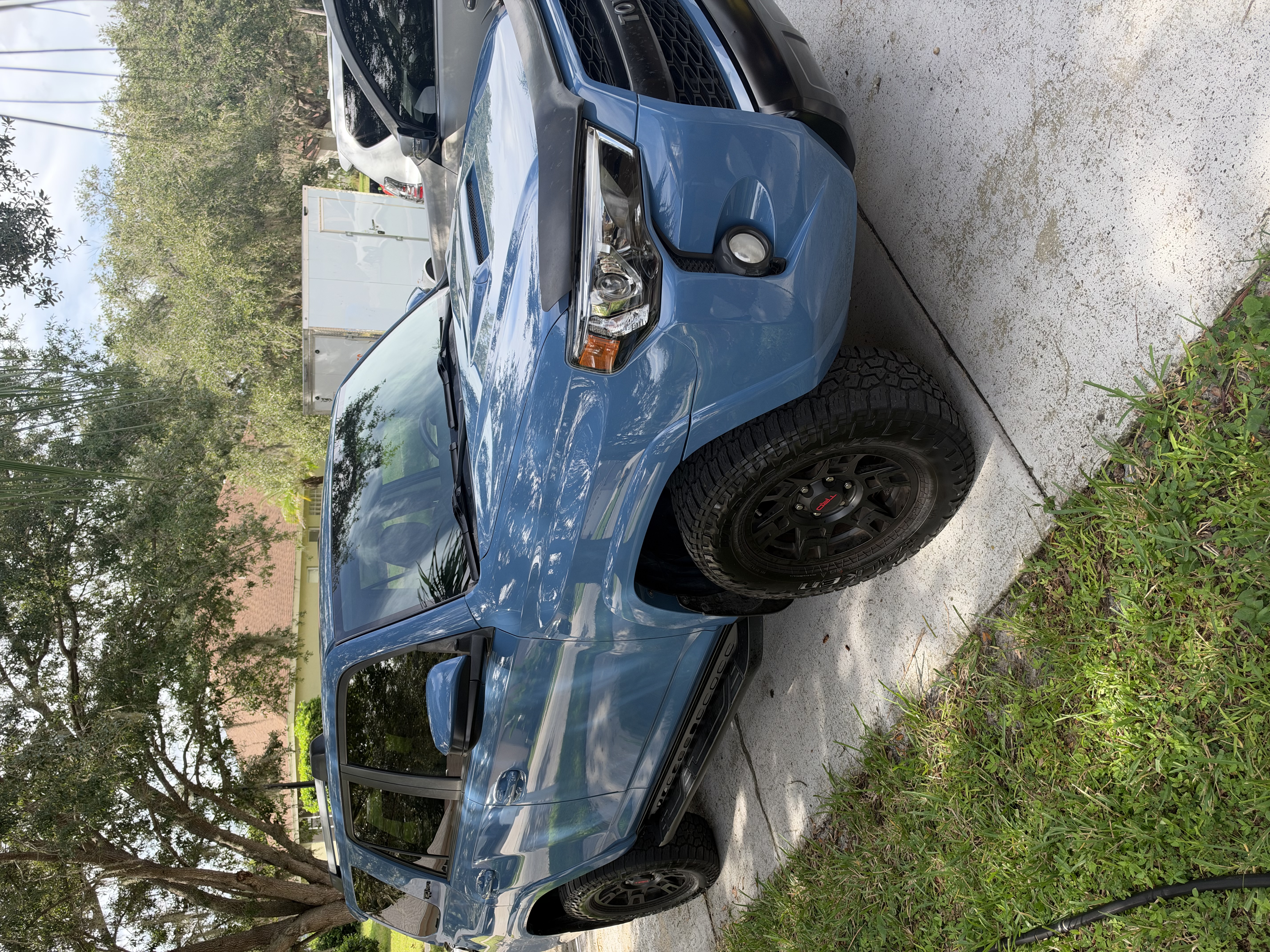 Used 2018 Toyota 4Runner TRD Pro AWD/4WD image 2