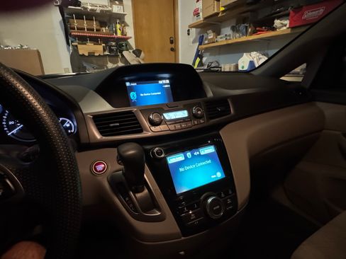 Used 2016 Honda Odyssey SE image 14