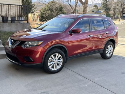Used 2016 Nissan Rogue SV w/ SV Premium Package