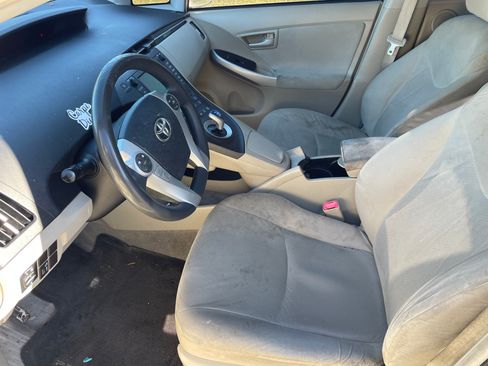 Used 2010 Toyota Prius Two image 6