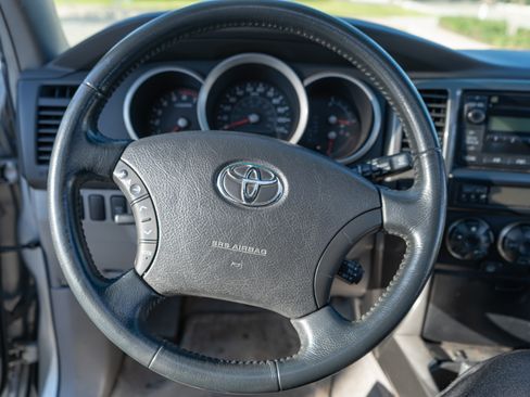 Used 2007 Toyota 4Runner Sport image 27