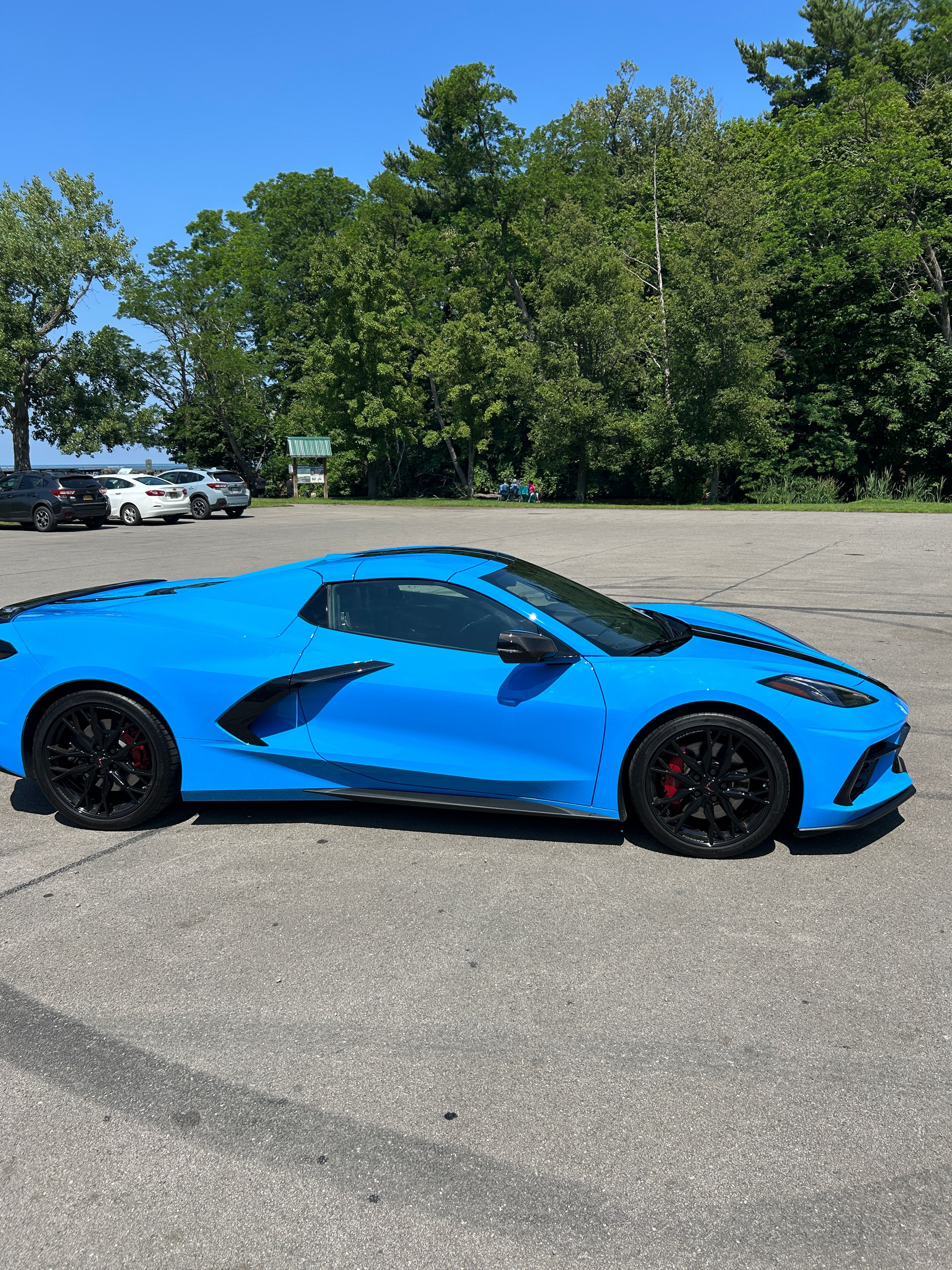 Used 2023 Chevrolet Corvette Stingray Premium Conv w/ Z51 Performance Package RWD image 1