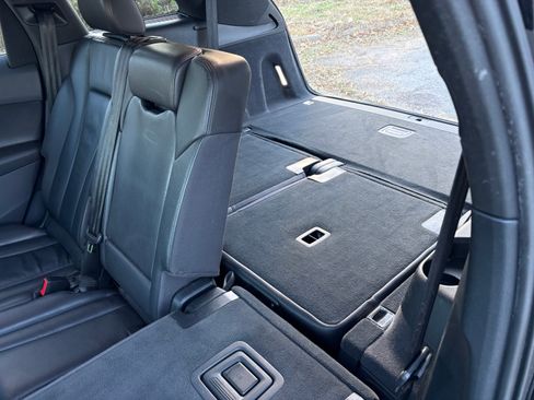 Used 2017 Audi Q7 3.0T Premium image 16