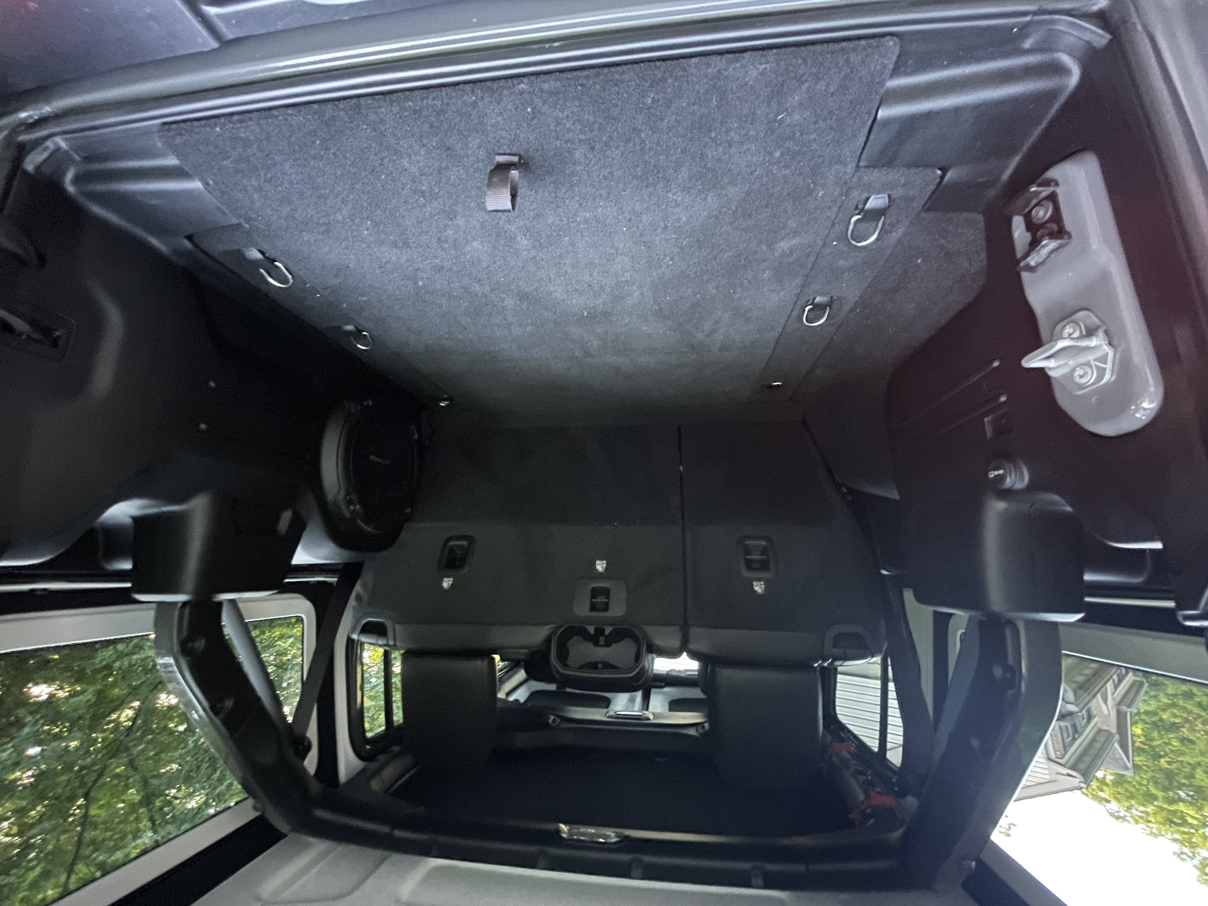 Used 2020 Jeep Wrangler Unlimited Sahara AWD/4WD image 19