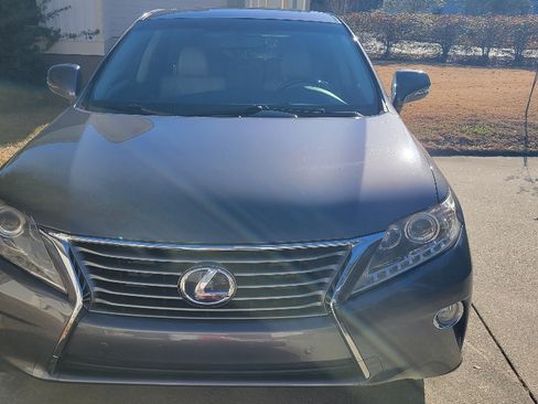Used 2015 Lexus RX 450h FWD image 2