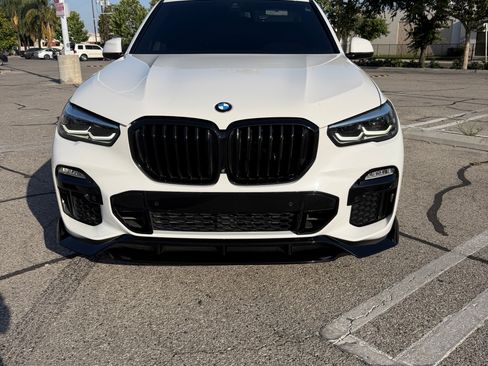 Used 2021 BMW X5 sDrive40i w/ M Sport Package RWD image 2