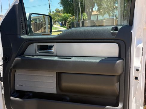 Used 2011 Ford F150 Lariat Limited AWD/4WD image 8