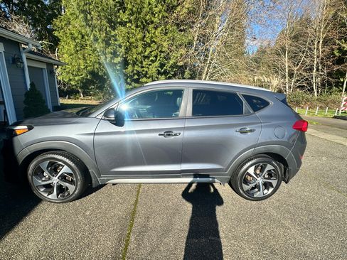 Used 2017 Hyundai Tucson Limited w/ Cargo Package image 1