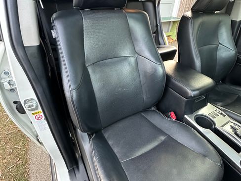 Used 2018 Toyota 4Runner Limited image 25