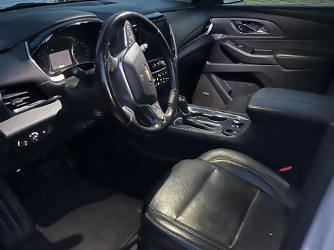Used 2019 Chevrolet Traverse Premier w/ Redline Edition image 13