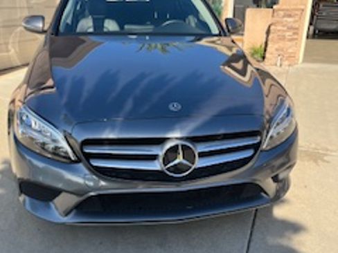 Used 2019 Mercedes-Benz C 300 Sedan image 2