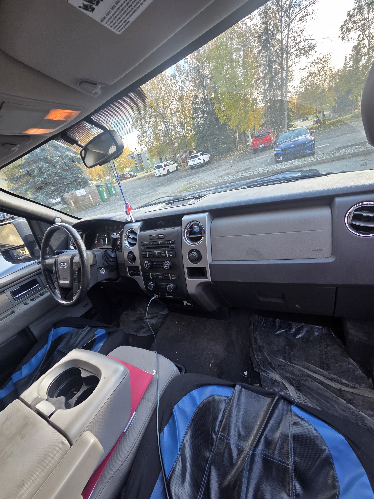 Used 2010 Ford F150 XLT AWD/4WD image 12