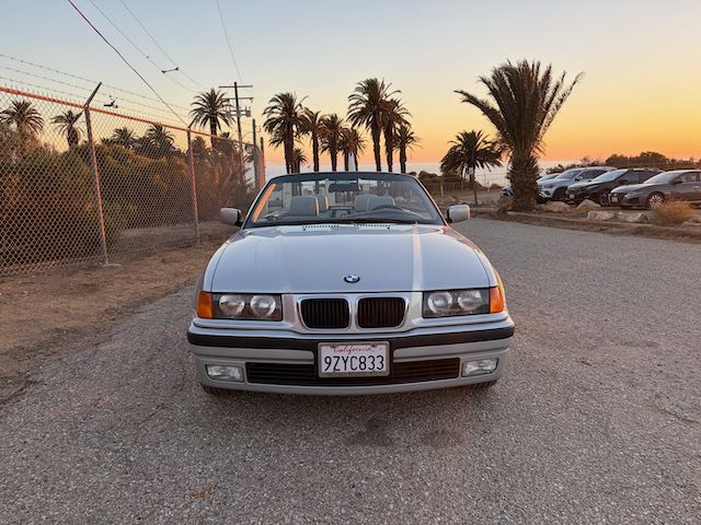 Used 1999 BMW 328i Convertible RWD image 1