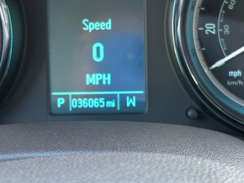Used 2016 Buick Verano w/ Comfort Package FWD image 9
