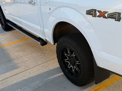 Used 2015 Ford F150 XLT w/ Equipment Group 302A Luxury image 4