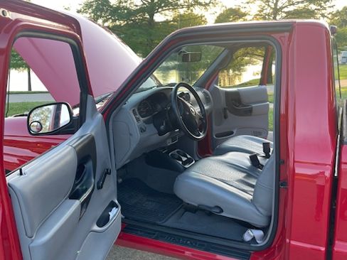 Used 2001 MAZDA B-Series Pickup 2WD Regular Cab B3000 image 9