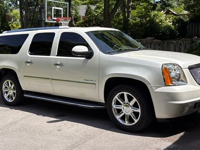 Used 2011 GMC Yukon XL Denali