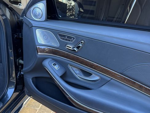 Used 2019 Mercedes-Benz S 63 AMG S 4MATIC Sedan image 22