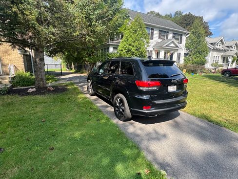 Used 2019 Jeep Grand Cherokee Limited X AWD/4WD image 6