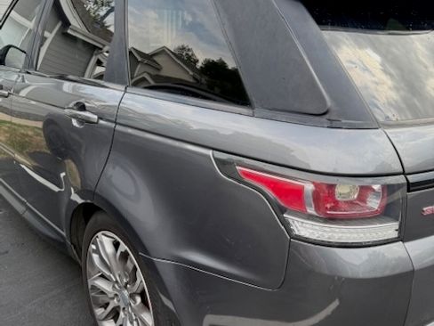 Used 2016 Land Rover Range Rover Sport Supercharged image 6