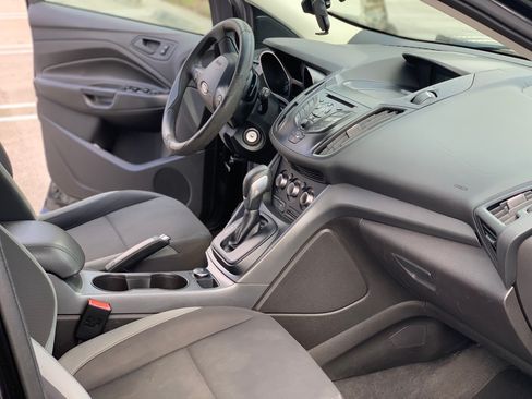 Used 2013 Ford Escape S image 10