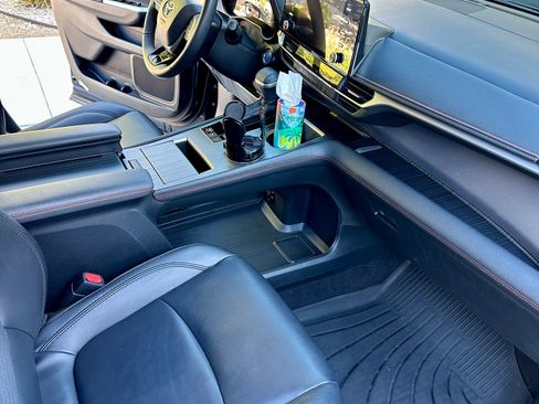 Used 2021 Toyota Sienna XSE image 14